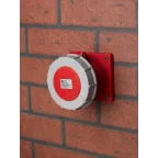 Розетка стационарная внутренняя 3352 3Р+РЕ+N 63А 380В IP67 PROxima