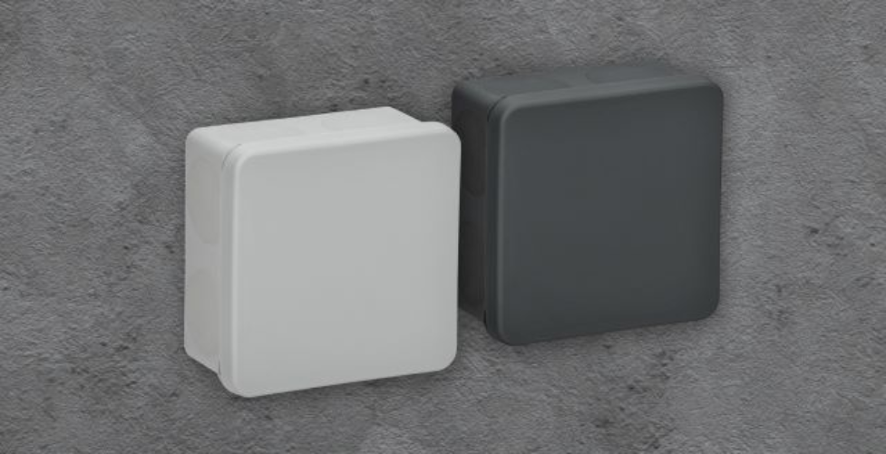 Практичные и надежные: монтажные коробки IEK® для открытой установки.